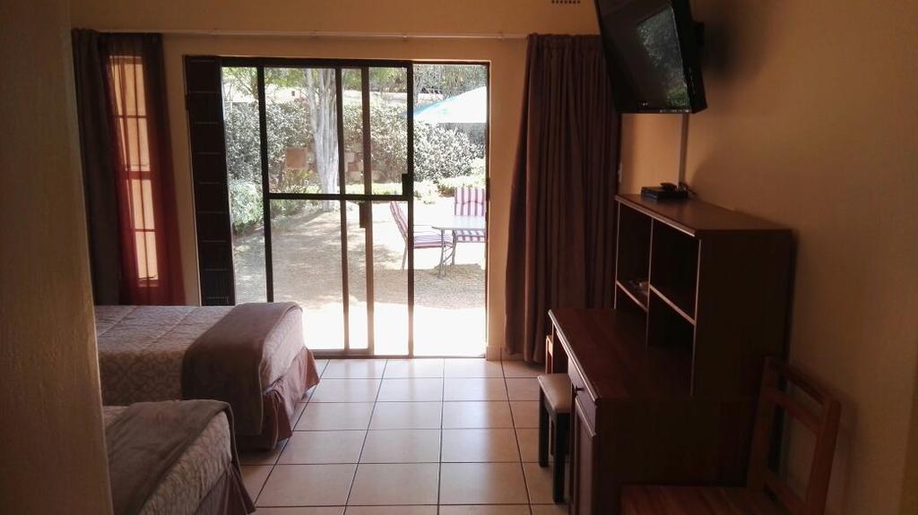Ezulwini Guest House מראה חיצוני תמונה