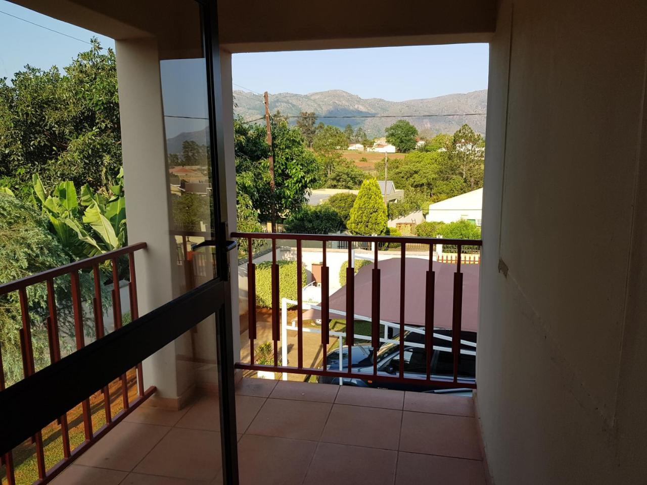 Ezulwini Guest House מראה חיצוני תמונה