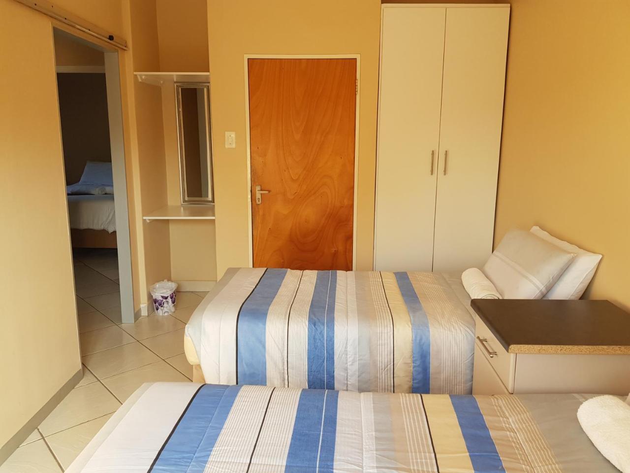 Ezulwini Guest House מראה חיצוני תמונה