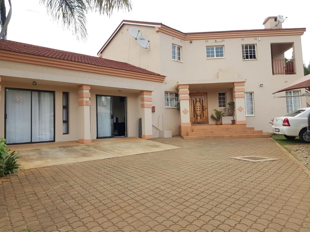 Ezulwini Guest House מראה חיצוני תמונה